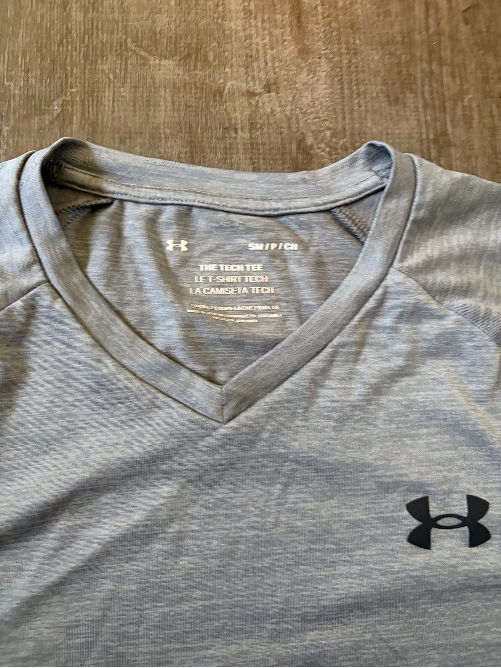 Under Armour Men’s Small Tech Tee V-Neck Shirt Bundle (Lot of 2) Gray & Navy - Picture 2 of 5